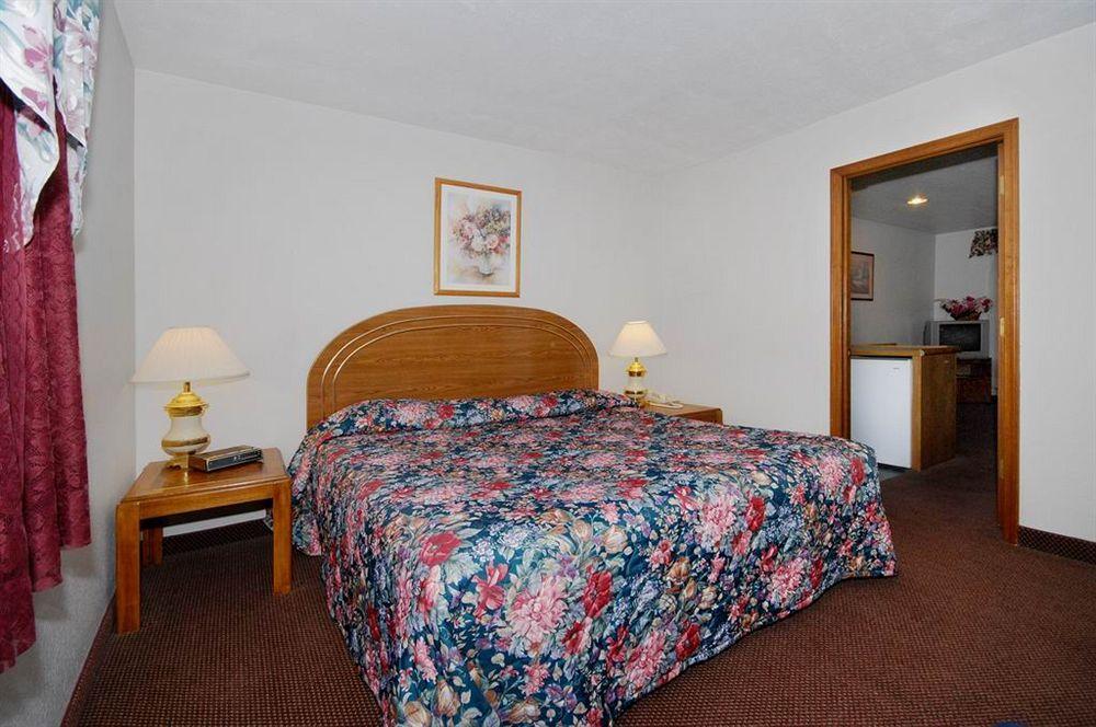 Oak Hill Inn And Suites Tahlequah Exteriér fotografie