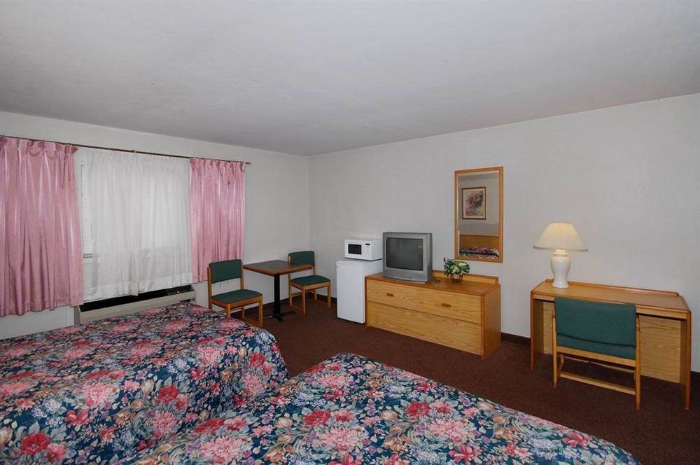 Oak Hill Inn And Suites Tahlequah Exteriér fotografie
