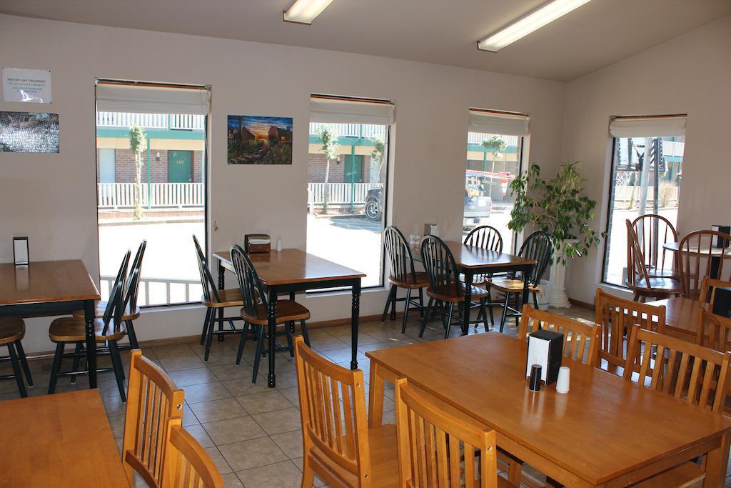 Oak Hill Inn And Suites Tahlequah Exteriér fotografie